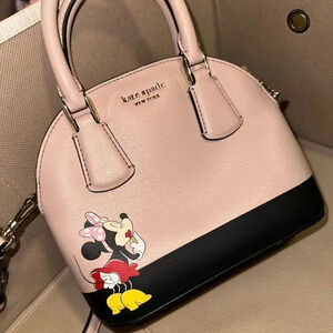 💥Host Pick💥 Kate Spade x Minnie Mouse Park Exclusive Crossbody Mini Bag